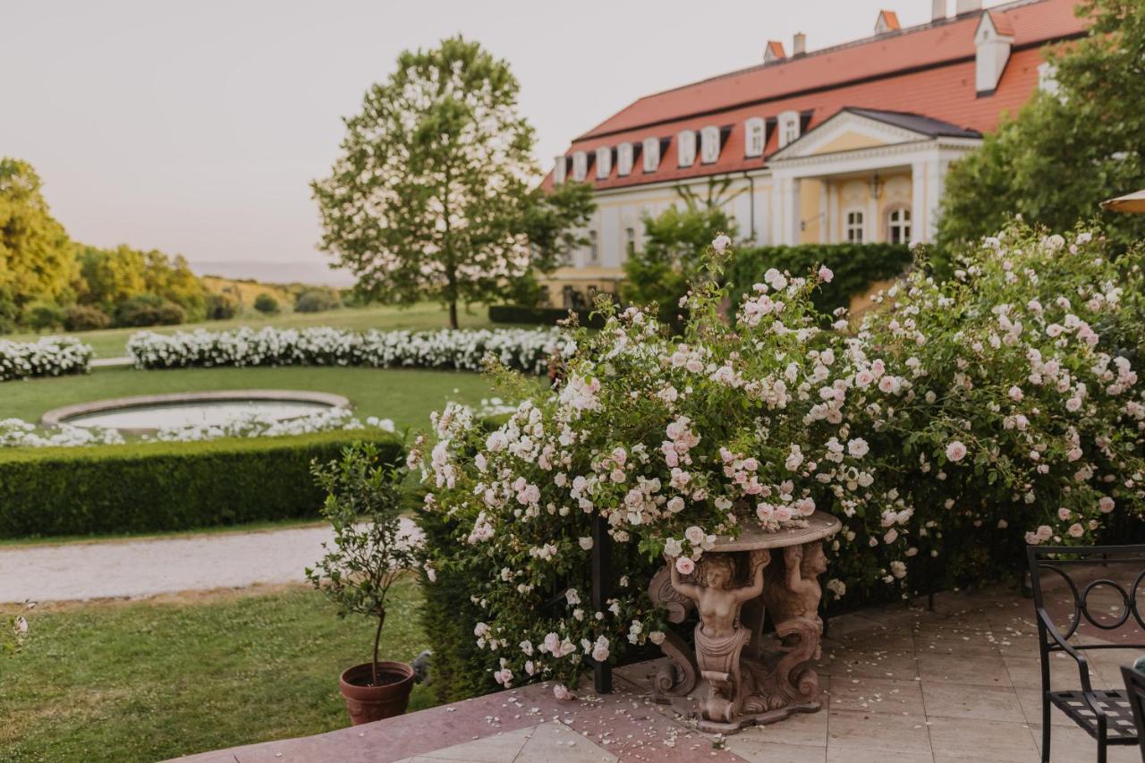 Hotel Chateau Bela ภายนอก รูปภาพ