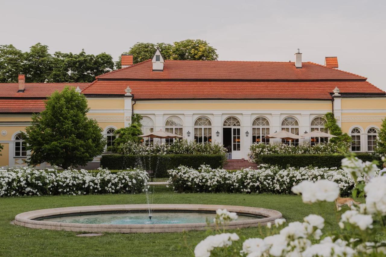 Hotel Chateau Bela ภายนอก รูปภาพ