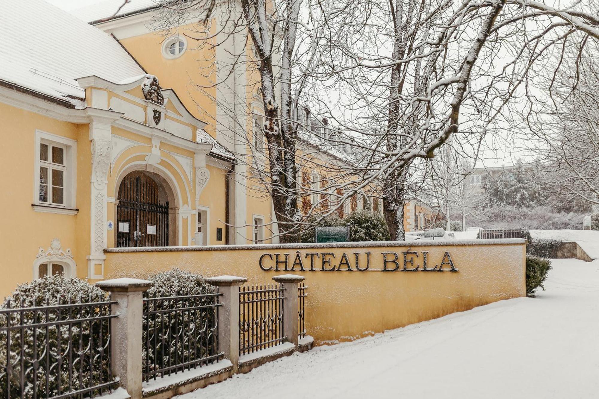 Hotel Chateau Bela ภายนอก รูปภาพ