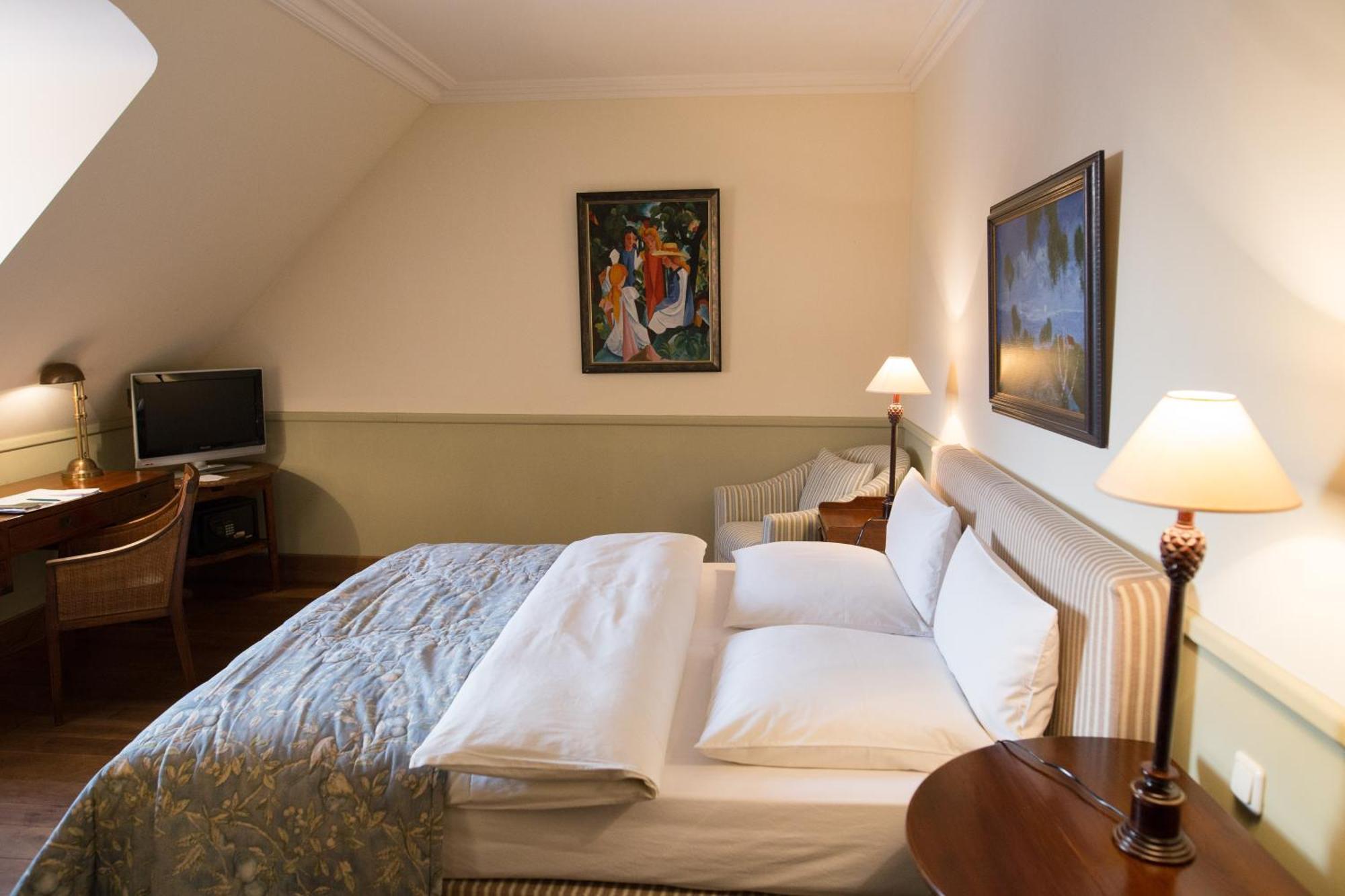 Hotel Chateau Bela ภายนอก รูปภาพ