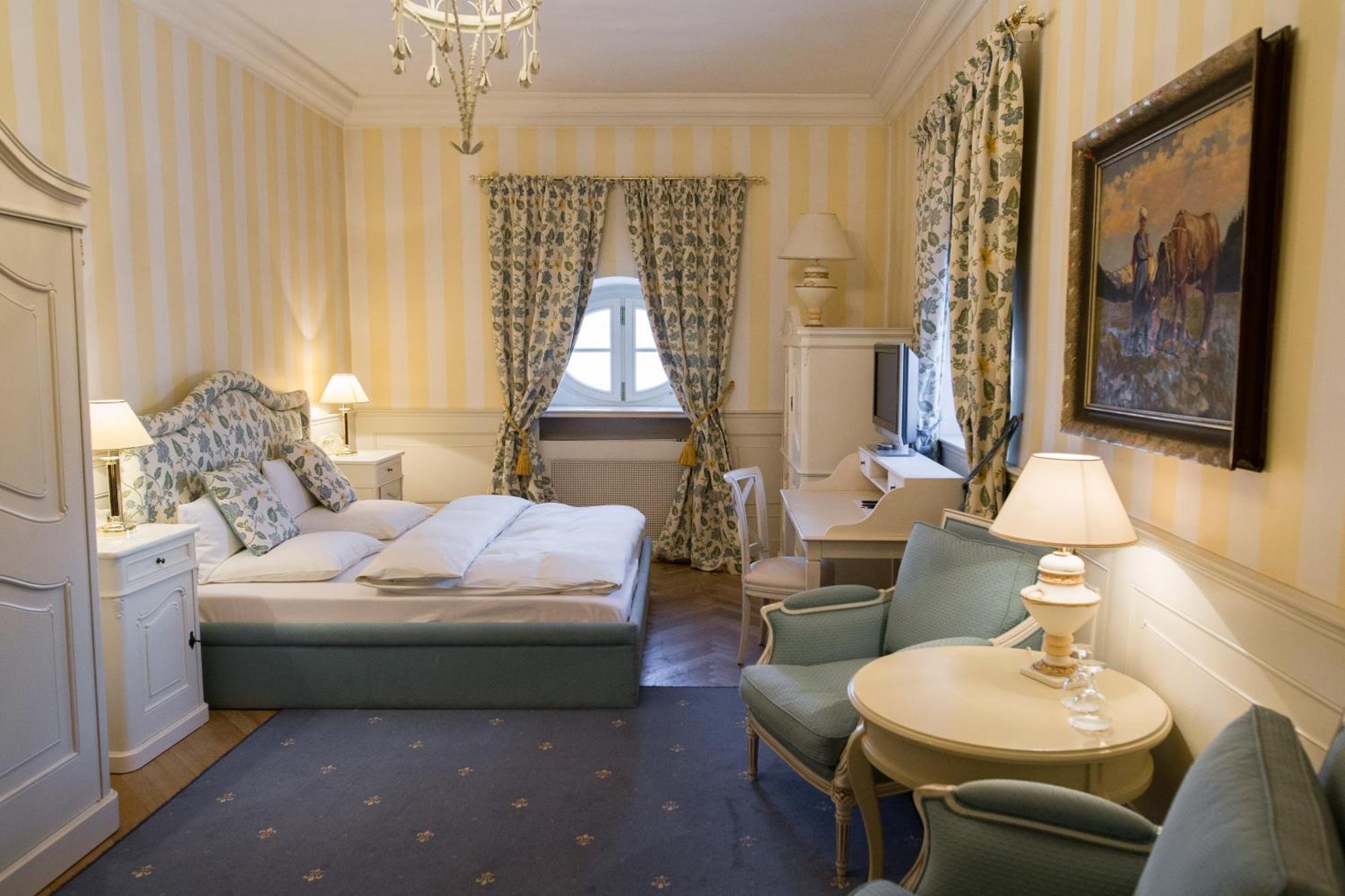 Hotel Chateau Bela ภายนอก รูปภาพ