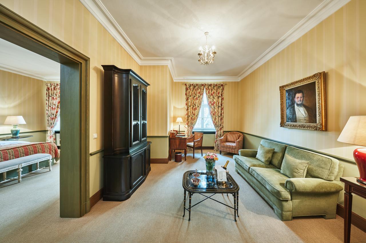 Hotel Chateau Bela ภายนอก รูปภาพ