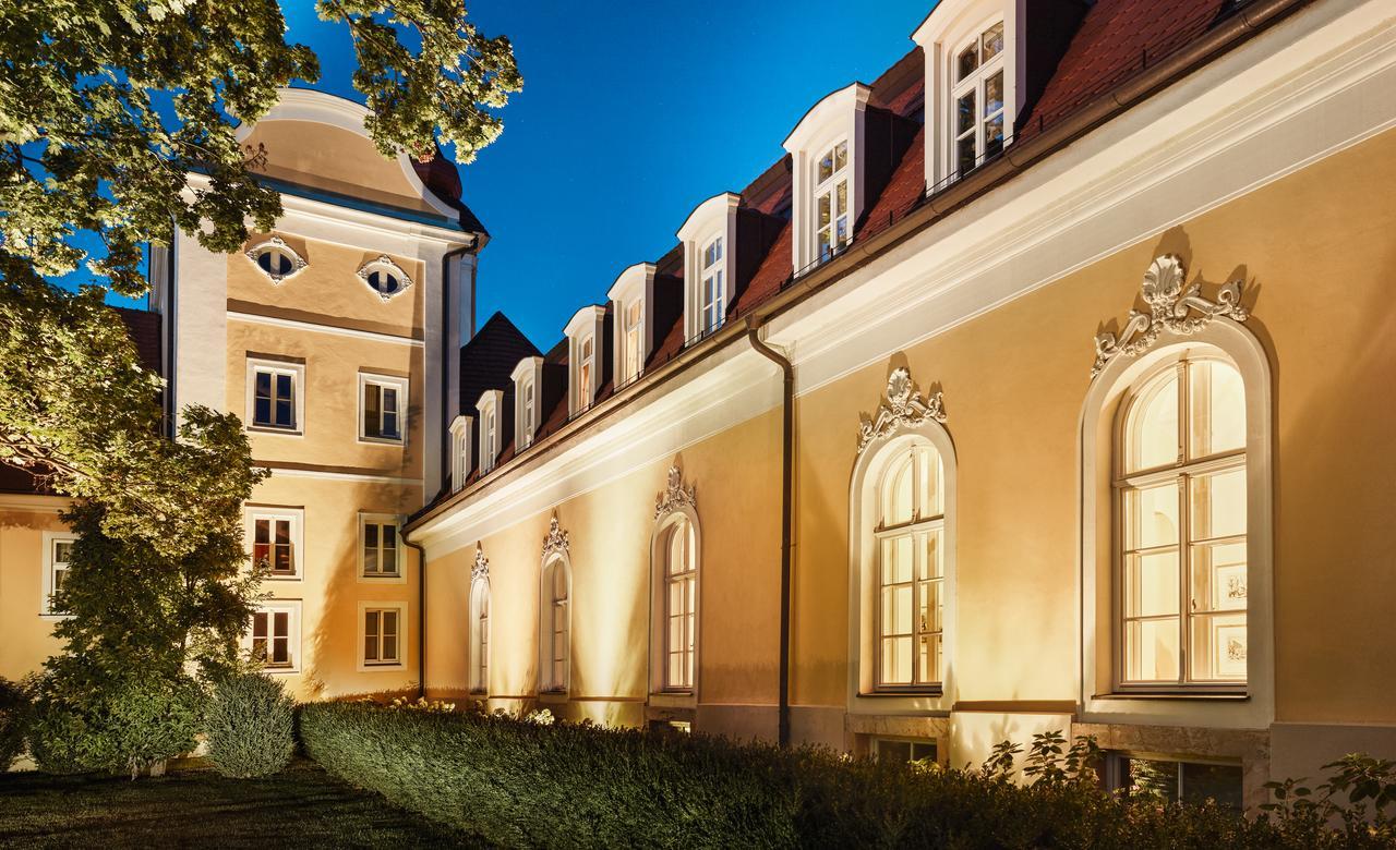 Hotel Chateau Bela ภายนอก รูปภาพ